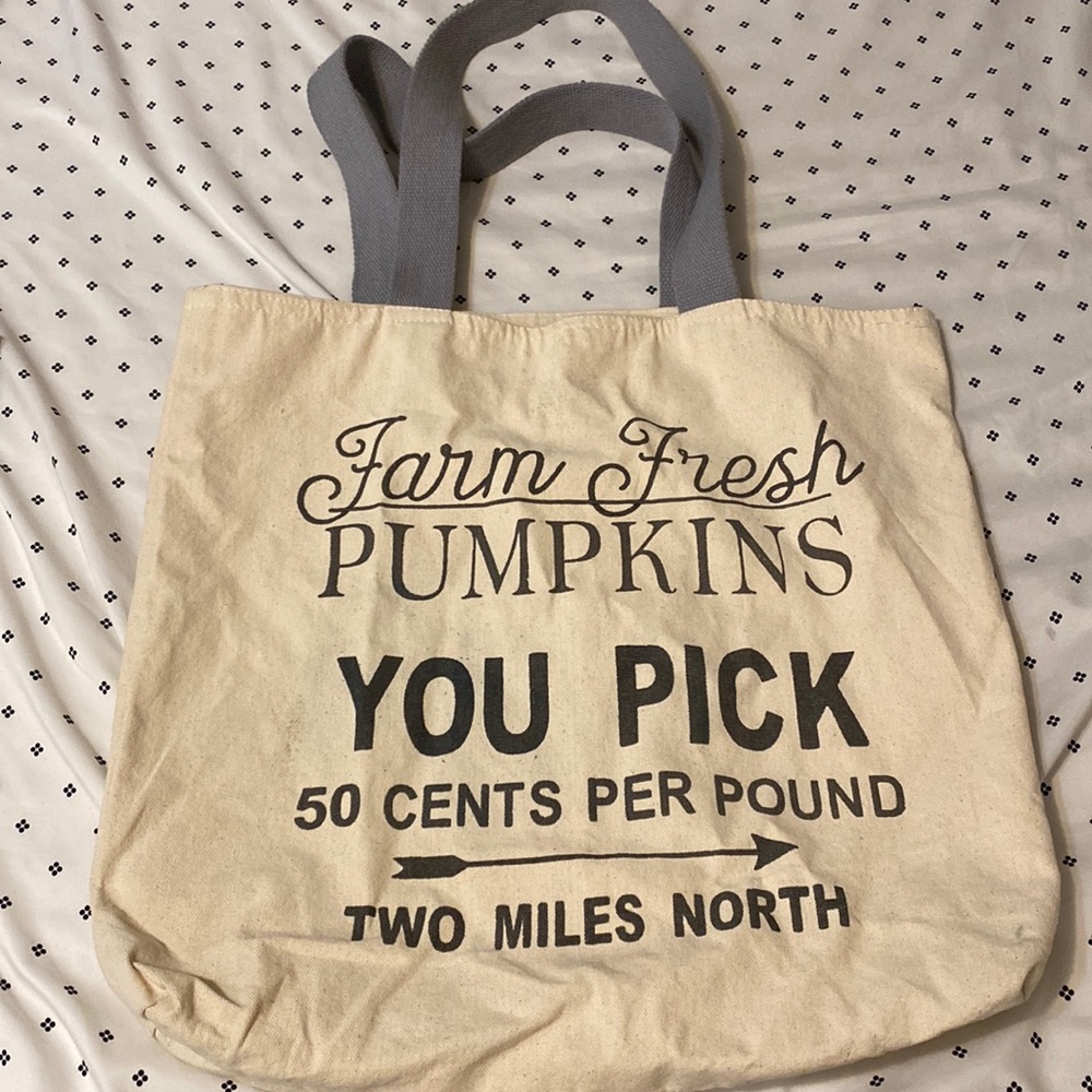 Canvas tote